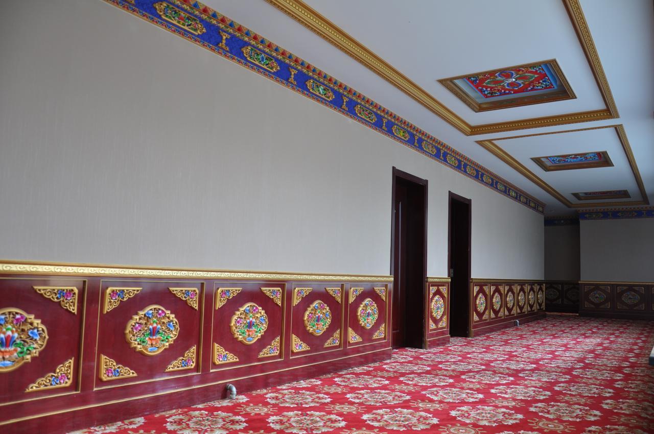Overseas Tibetan Hotel Xiahe Exteriör bild