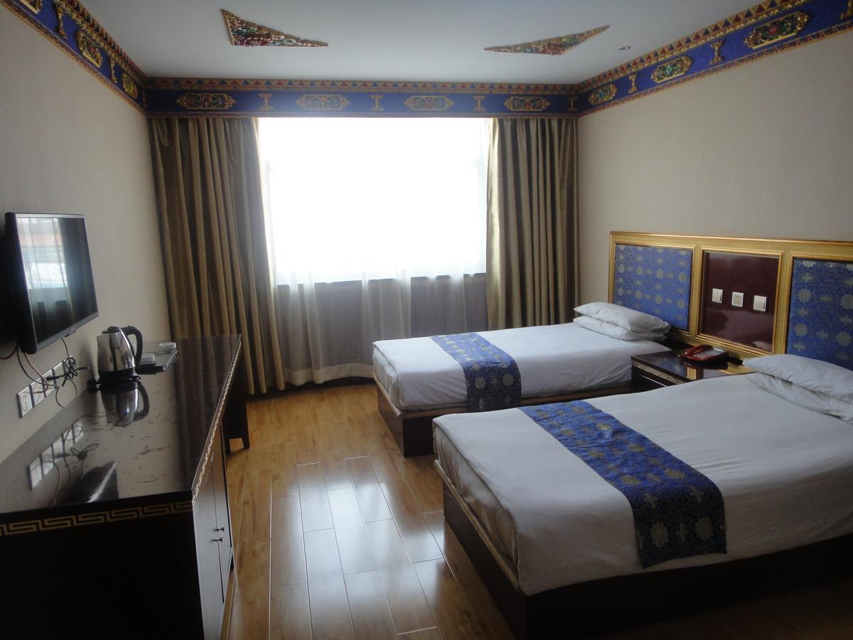 Overseas Tibetan Hotel Xiahe Exteriör bild