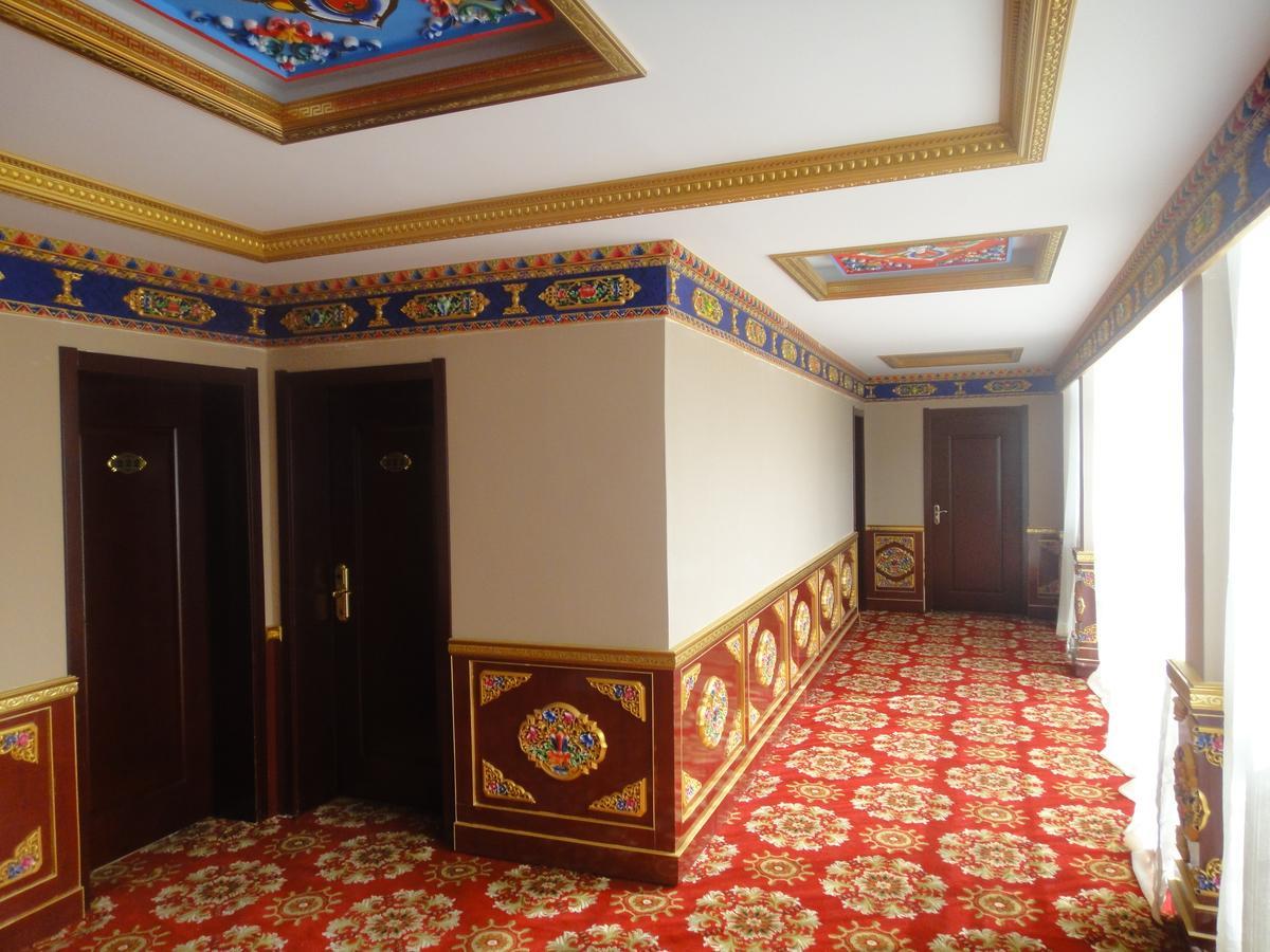 Overseas Tibetan Hotel Xiahe Exteriör bild