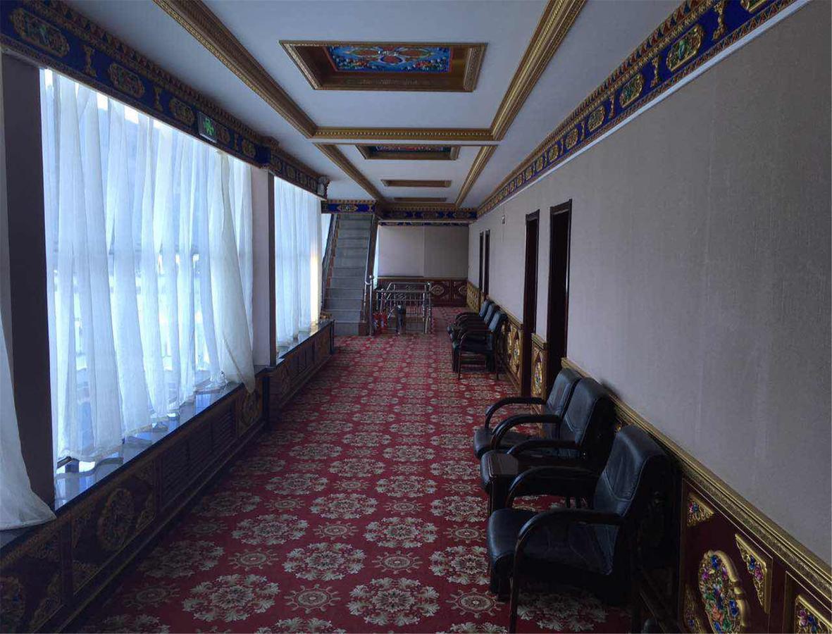 Overseas Tibetan Hotel Xiahe Exteriör bild