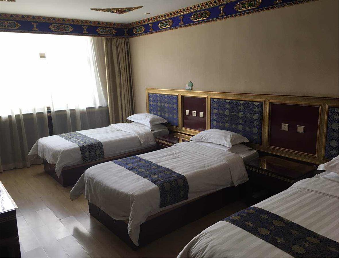 Overseas Tibetan Hotel Xiahe Exteriör bild